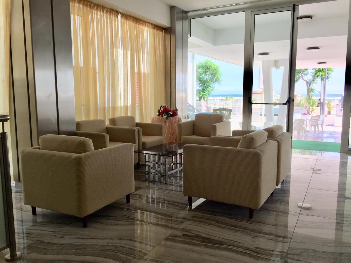 Hotel President Μπελάρια-Ιτζέα Μαρίνα Εξωτερικό φωτογραφία