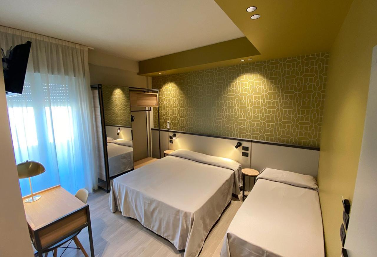 Hotel President Μπελάρια-Ιτζέα Μαρίνα Εξωτερικό φωτογραφία